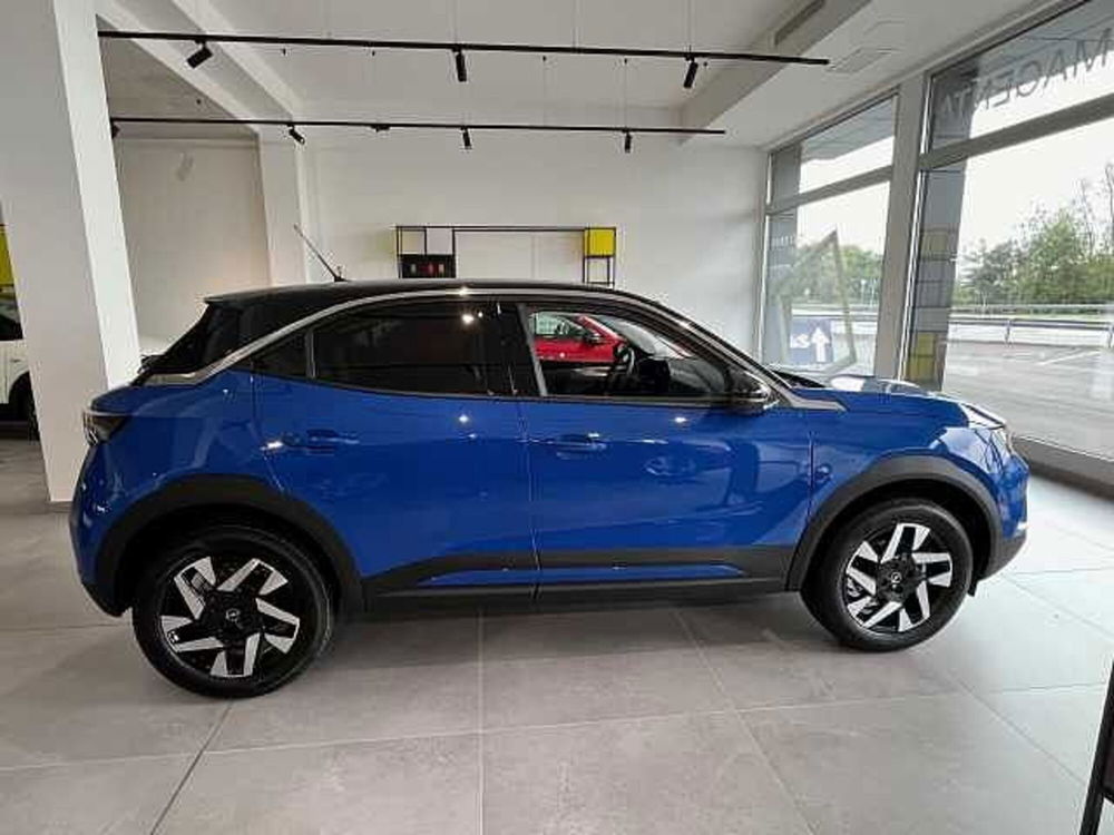 Opel Mokka nuova a Milano (4)