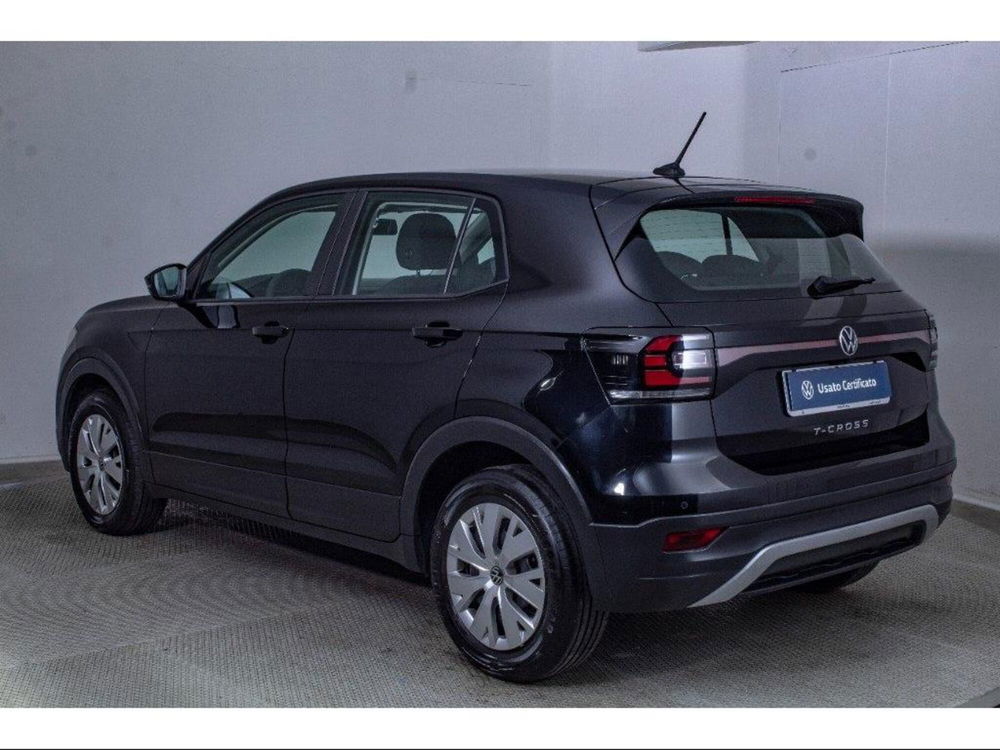 Volkswagen T-Cross usata a Novara (4)