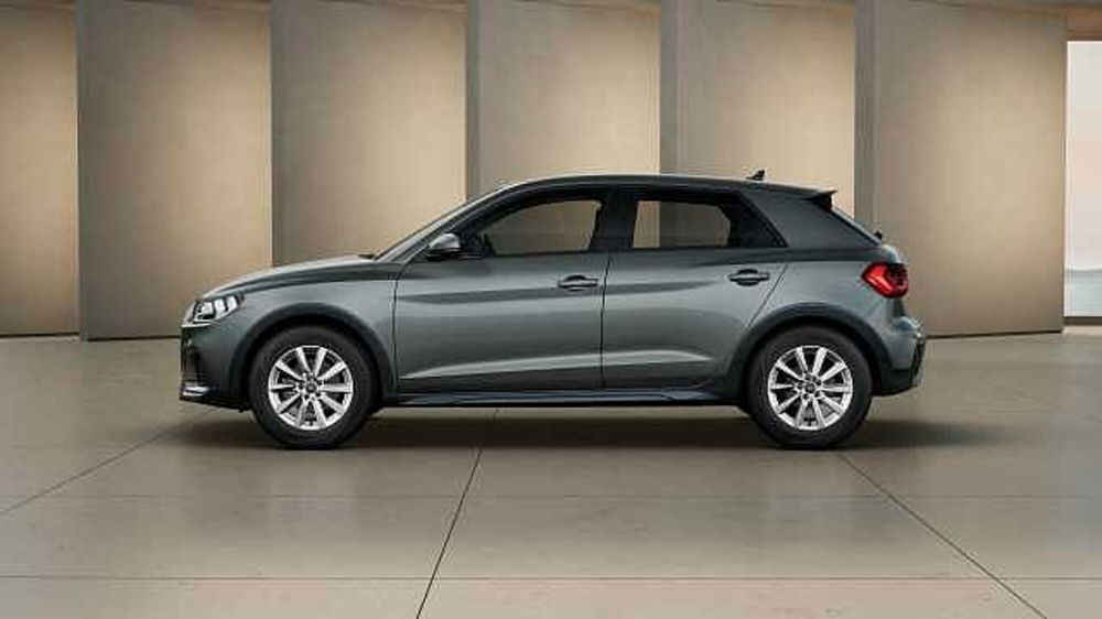 Audi A1 allstreet usata a Varese (4)