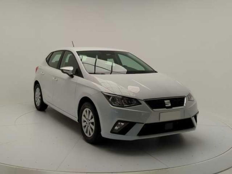 SEAT Ibiza 1.6 TDI 95 CV 5 porte Business  del 2020 usata a Pratola Serra