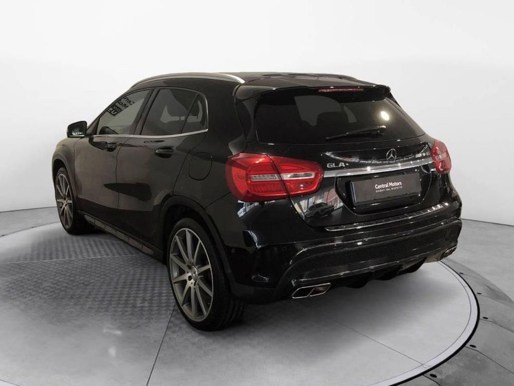 Mercedes-Benz GLA SUV usata a Torino (5)