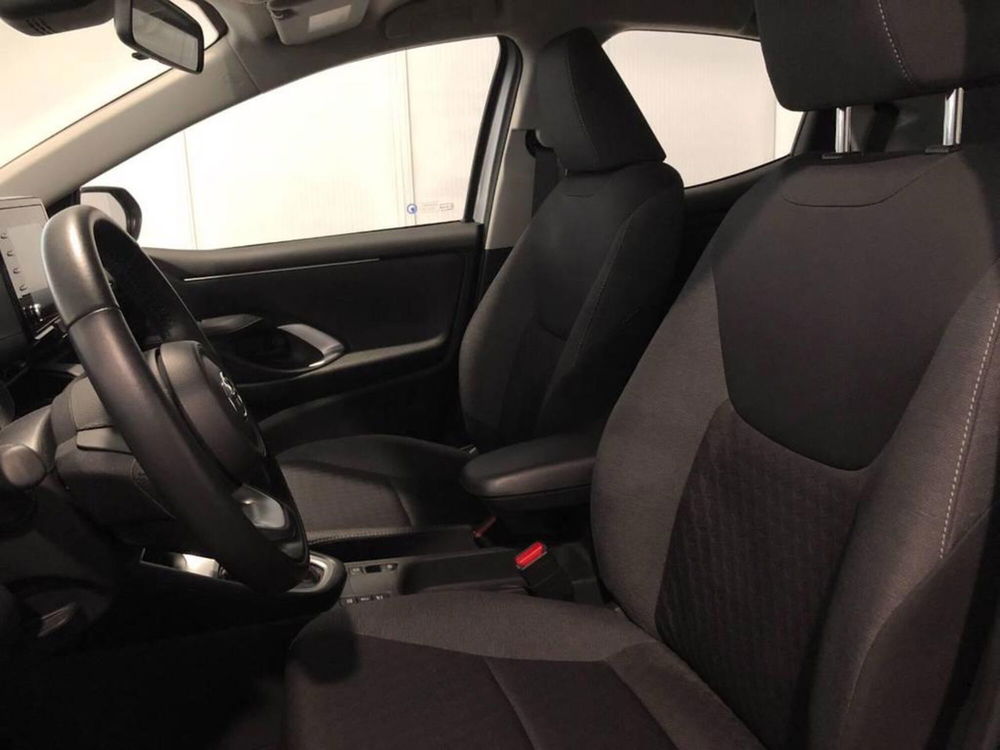 Toyota Yaris Cross usata a Torino (8)