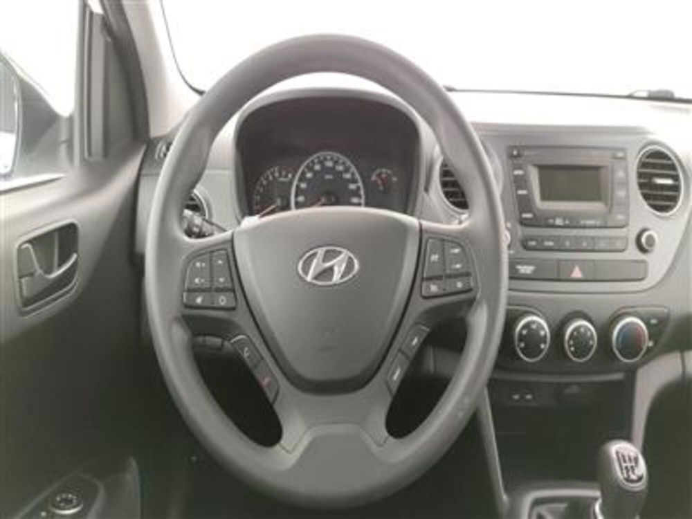 Hyundai i10 usata a Bari (15)