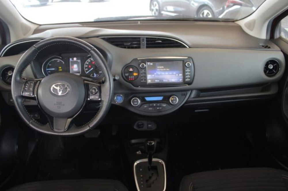 Toyota Yaris Cross usata a Roma (9)