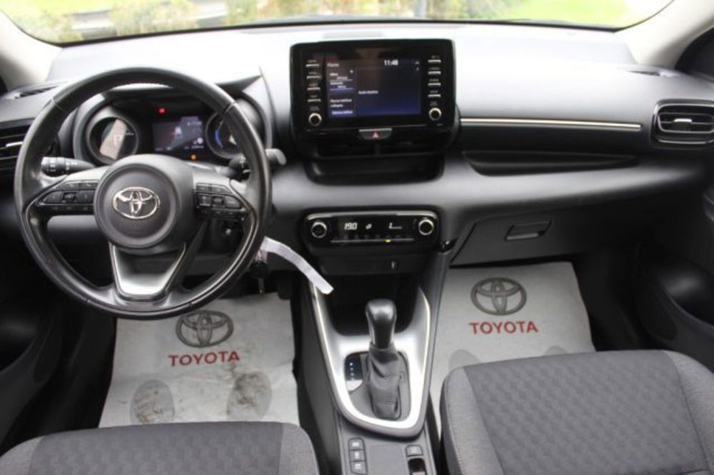 Toyota Yaris Cross usata a Roma (9)