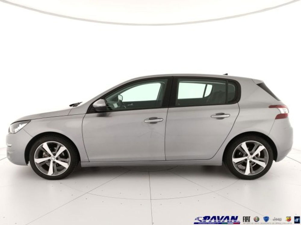 Peugeot 308 usata a Padova (8)