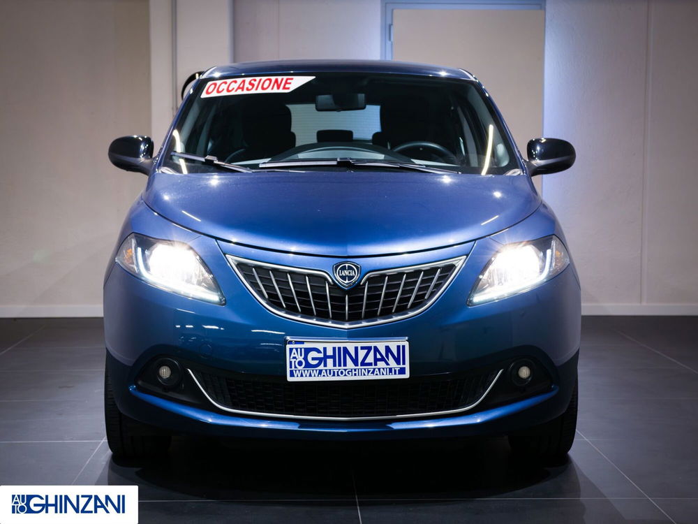 Lancia Ypsilon usata a Bergamo (3)