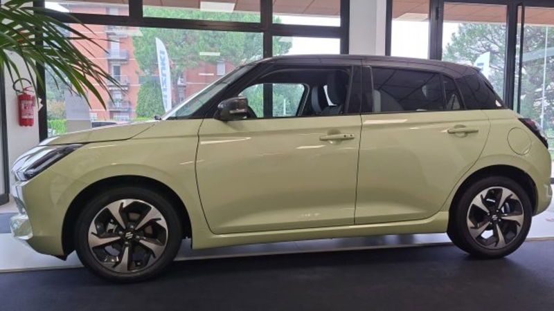 Suzuki Swift 1.2 Hybrid Easy Top nuova a Bologna