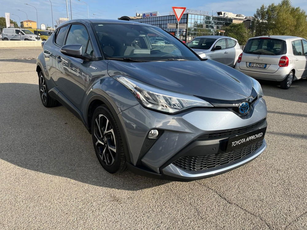 Toyota Toyota C-HR usata a Modena (4)