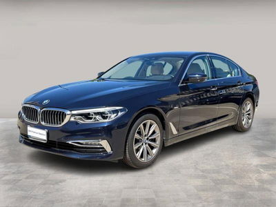 BMW Serie 5 520d Luxury  del 2019 usata a Elmas