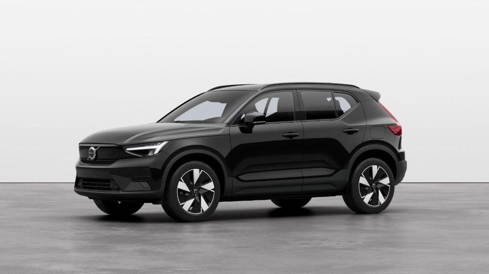 Volvo XC40 nuova a Como