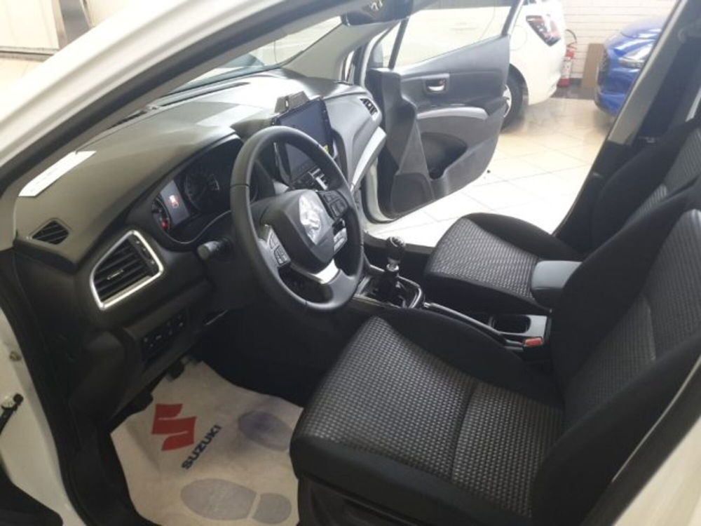 Suzuki S-Cross nuova a Reggio Emilia (9)