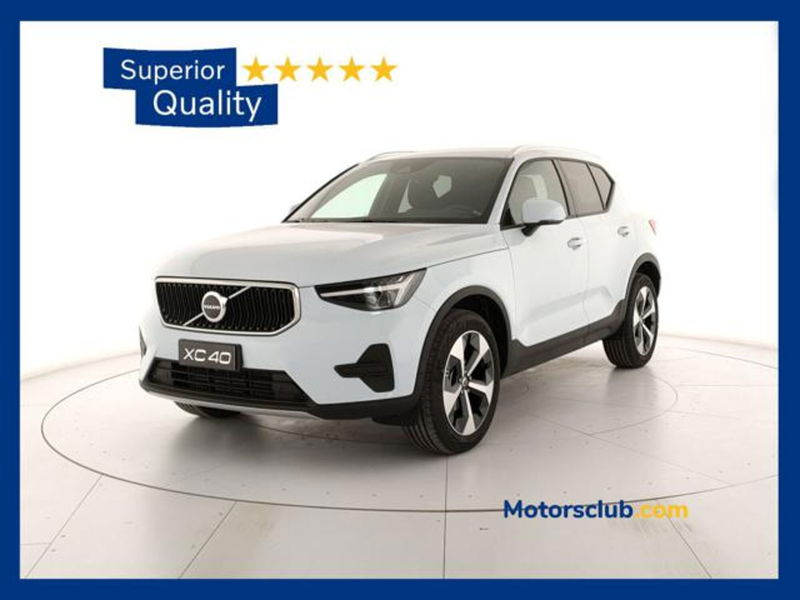 VOLVO Veicoli Commerciali XC40 XC40 N1 1.5 T2 Momentum Core my21 nuova a Modena