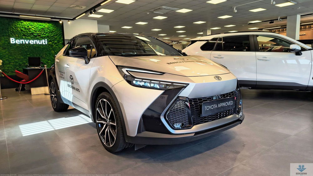 Toyota Toyota C-HR usata a Catanzaro (4)