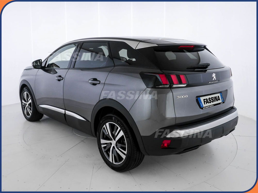 Peugeot 3008 usata a Milano (4)