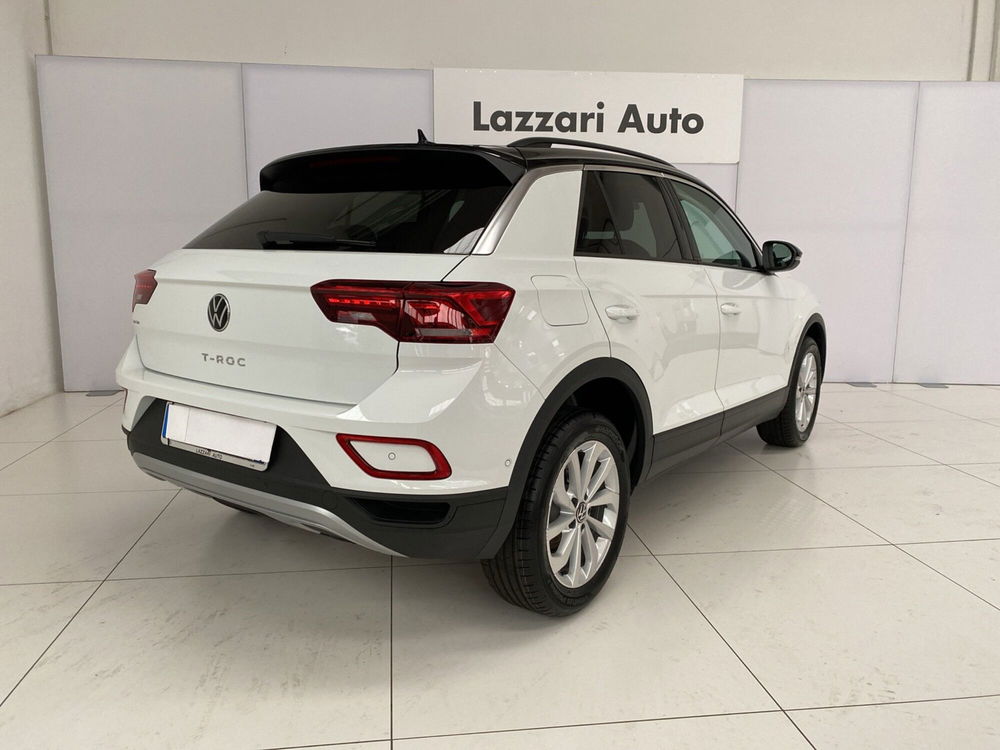 Volkswagen T-Roc nuova a Lodi (4)