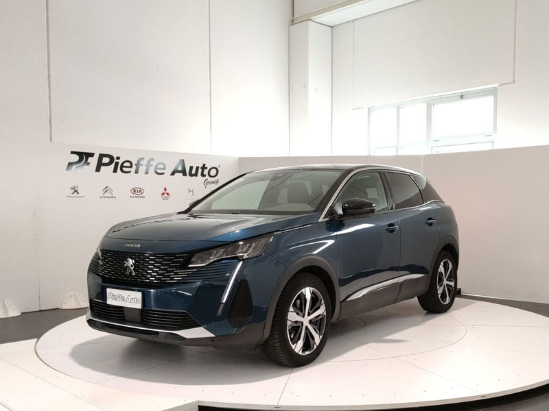 Peugeot 3008 PureTech Turbo 130 S&S Allure Pack  del 2022 usata a L'Aquila