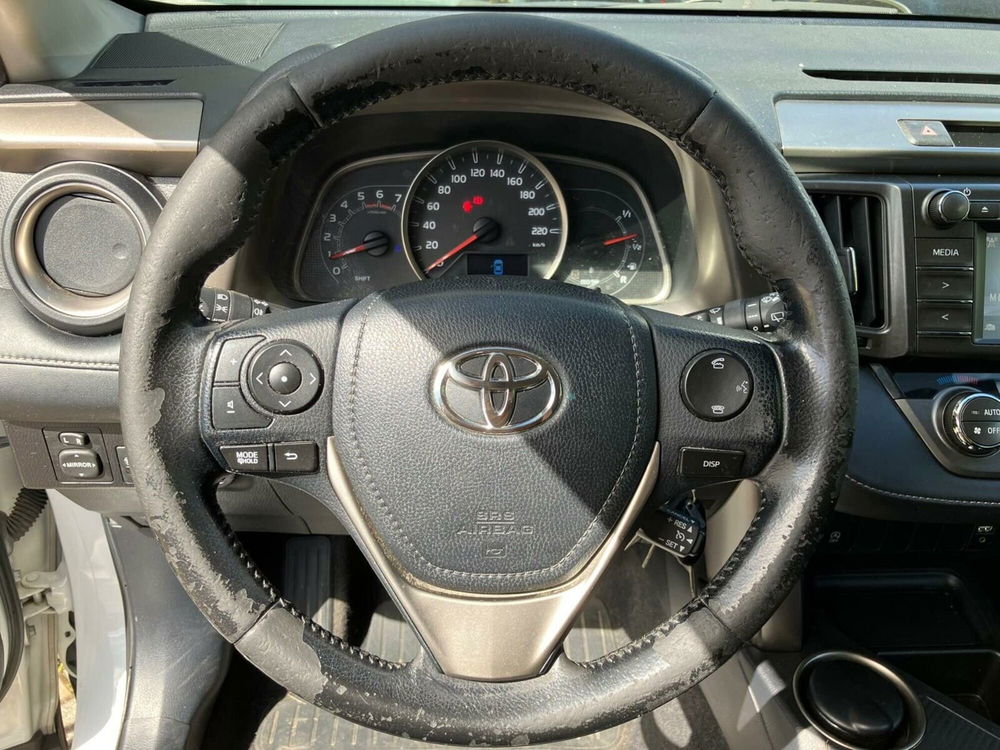 Toyota Rav4 usata a Lecco (10)