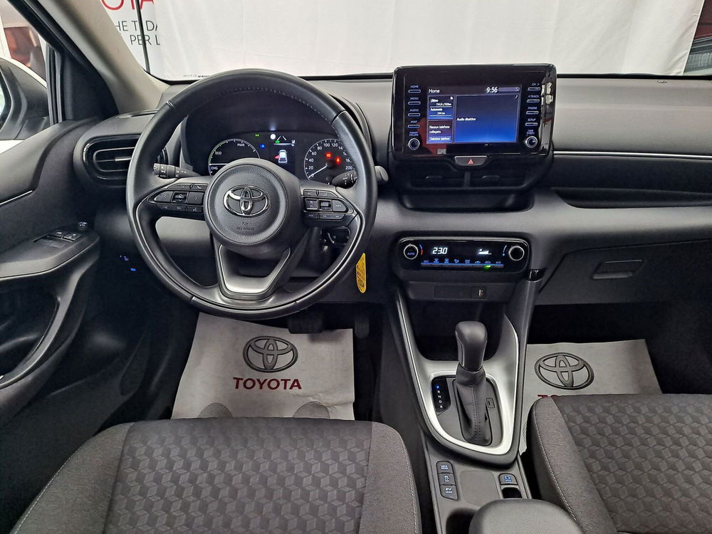 Toyota Yaris usata a Roma (11)