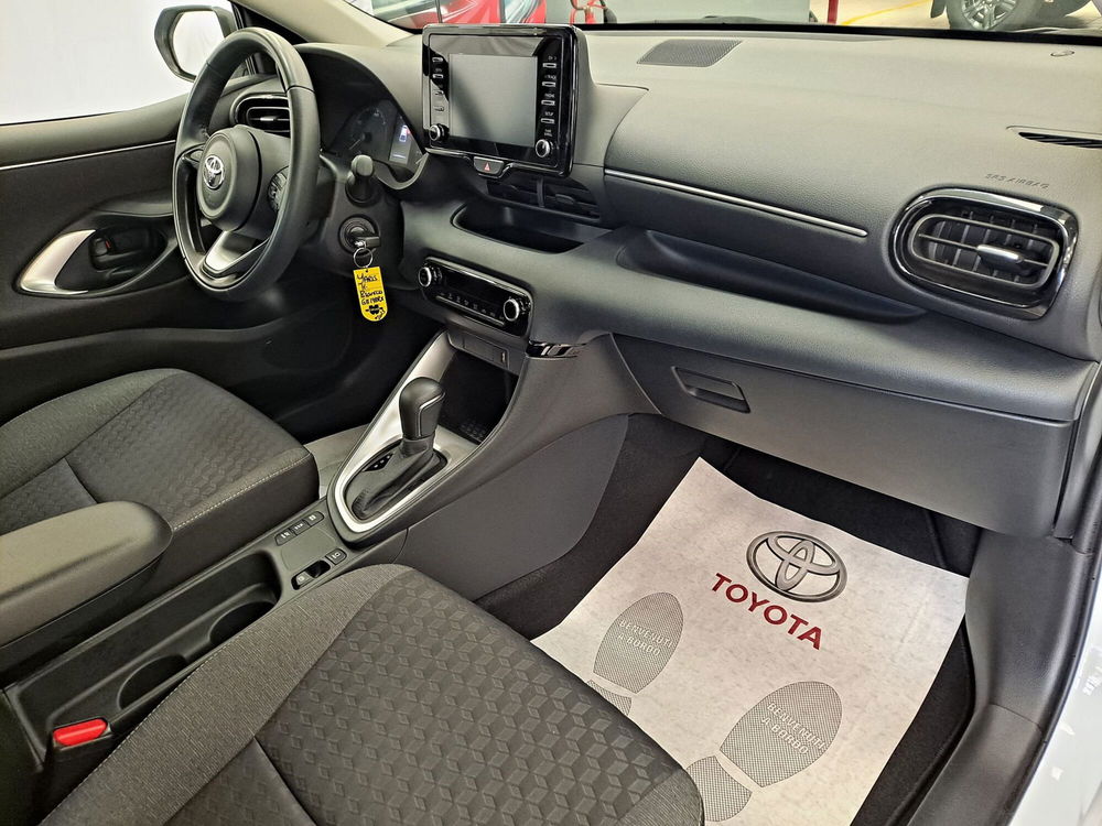 Toyota Yaris usata a Roma (6)