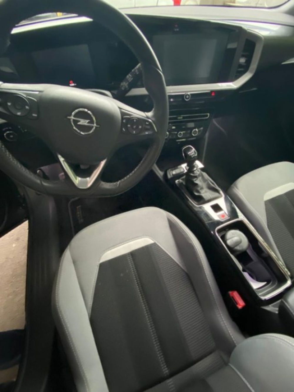 Opel Mokka usata a Milano (12)