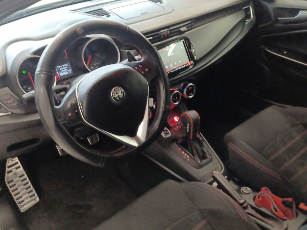 Alfa Romeo Giulietta usata a Firenze (11)