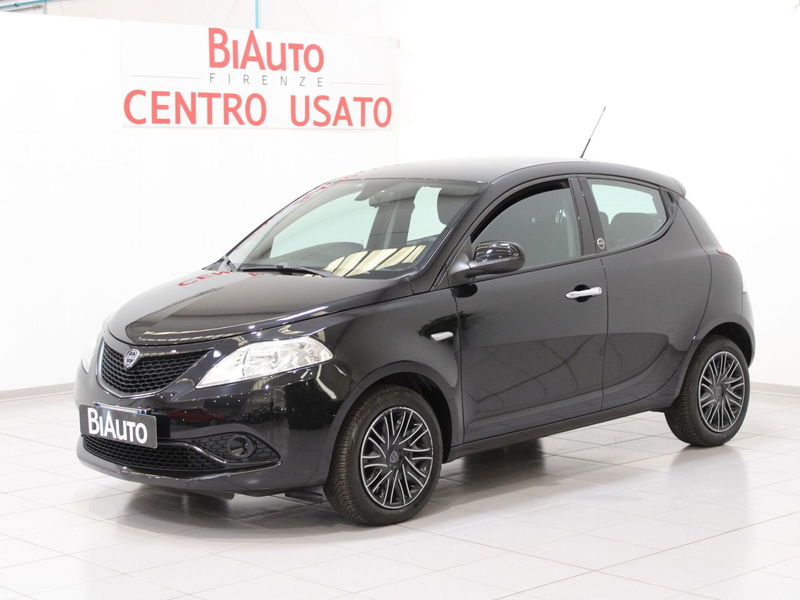 Lancia Ypsilon 1.2 69 CV 5 porte GPL Ecochic Elefantino Blu  del 2018 usata a Sesto Fiorentino