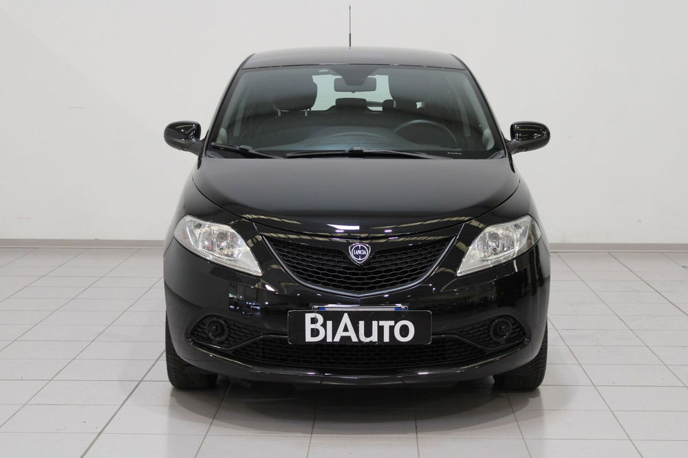 Lancia Ypsilon usata a Firenze (3)