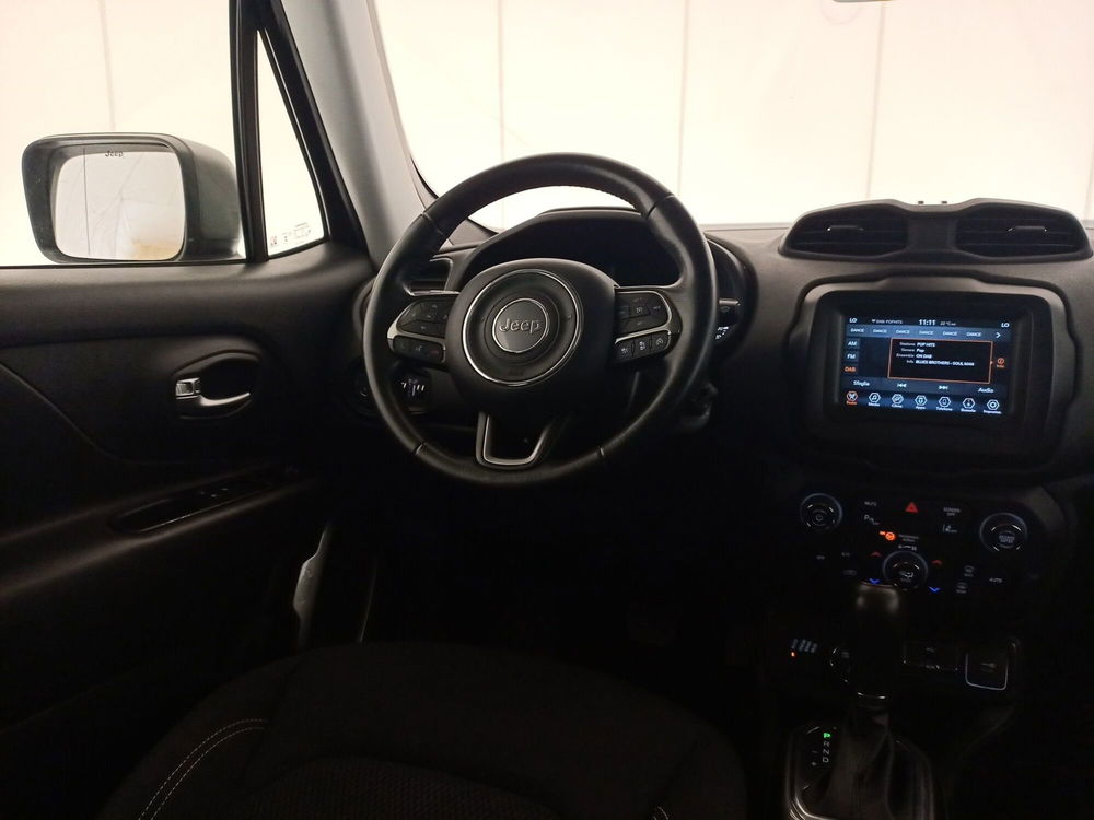 Jeep Renegade usata a Bari (9)