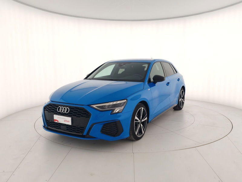 Audi A3 Sportback 35 TDI S tronic S line edition  del 2022 usata a Massa