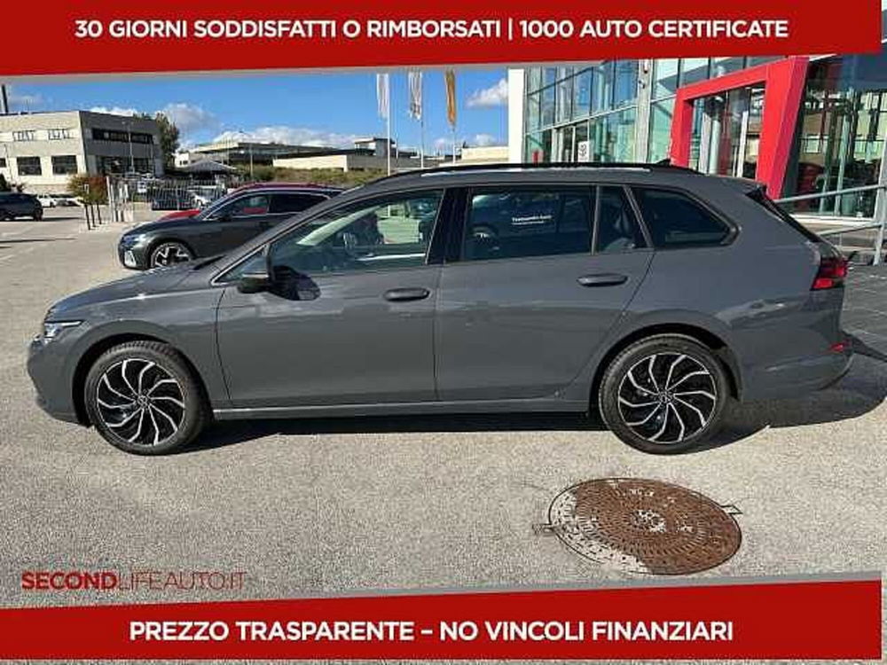 Volkswagen Golf Variant nuova a Chieti (4)