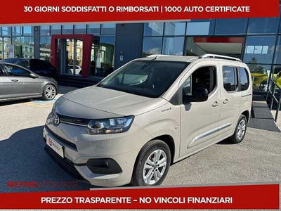 Toyota Proace City Verso City Verso electric L1 50kWh D Executive nuova a San Giovanni Teatino