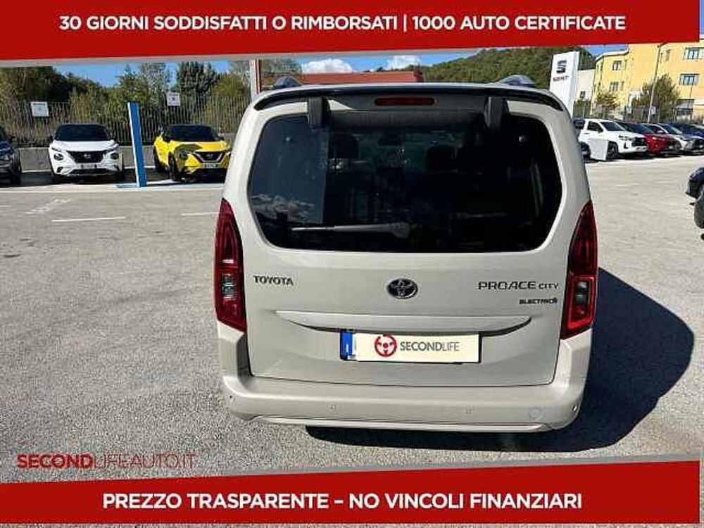 Toyota Proace City Verso Electric nuova a Chieti (8)