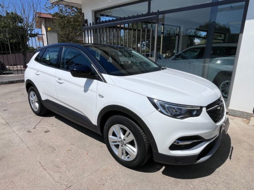 Opel Grandland X usata a Oristano (6)