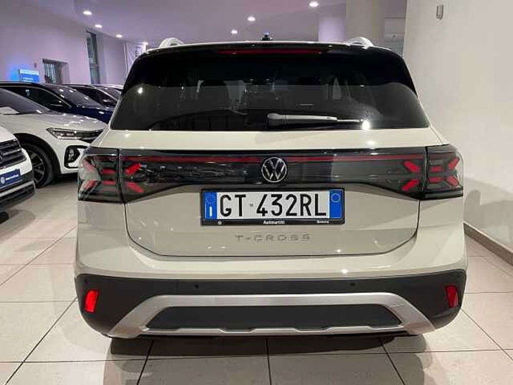 Volkswagen T-Cross nuova a Genova (4)