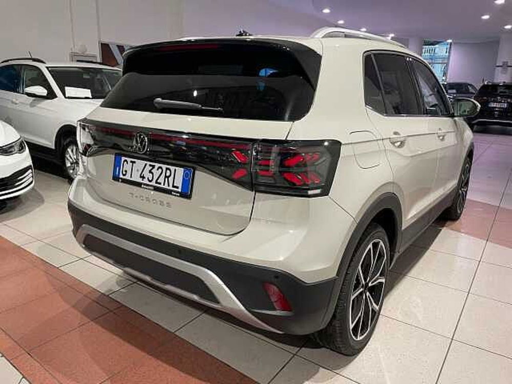 Volkswagen T-Cross nuova a Genova (5)