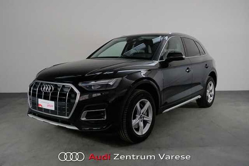 Audi Q5 40 2.0 tdi mhev 12V Business Advanced quattro s-tronic del 2022 usata a Varese