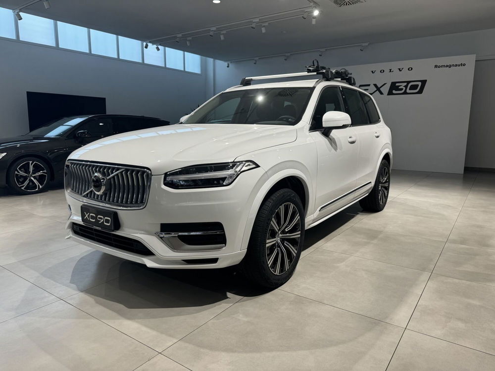 Volvo XC90 nuova a Forlì-Cesena