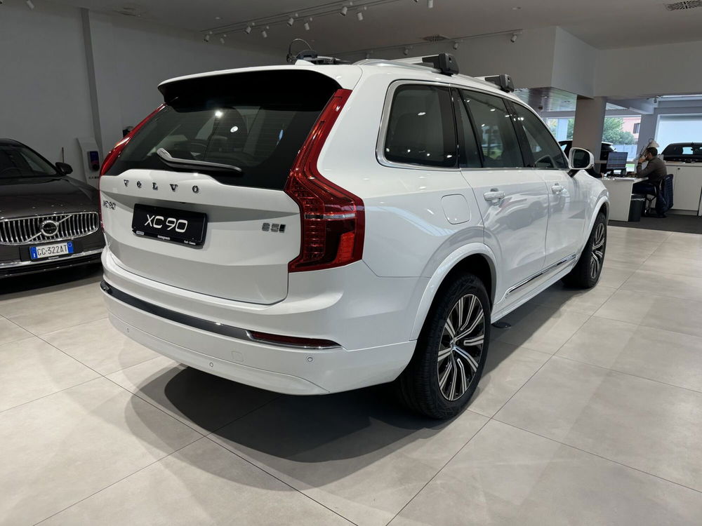 Volvo XC90 nuova a Forlì-Cesena (7)