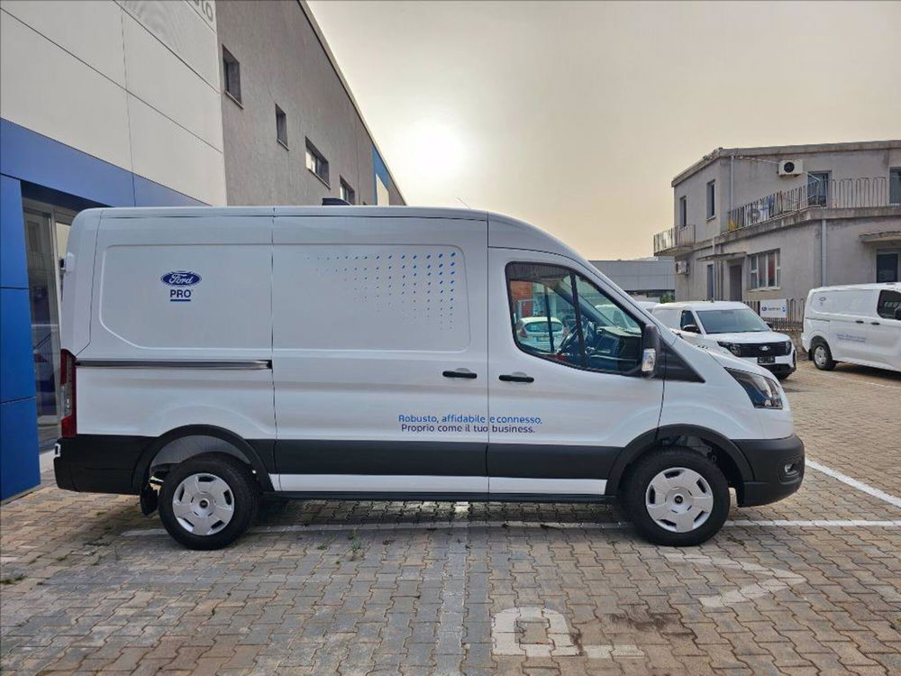 Ford Transit Custom Furgone nuova a Palermo (4)