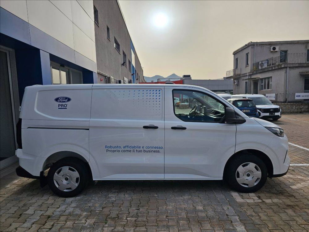 Ford Transit Custom Furgone nuova a Palermo (4)