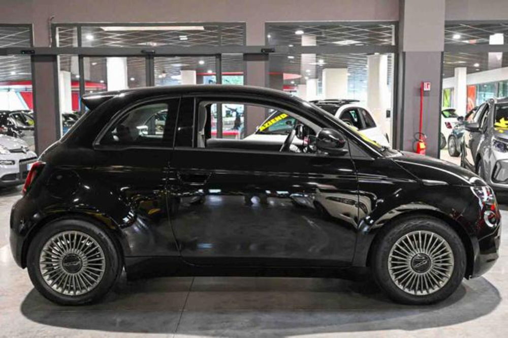 Fiat 500e nuova a Torino (8)