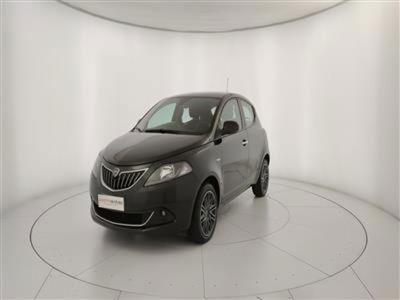 Lancia Ypsilon 1.0 FireFly 5 porte S&amp;S Hybrid Gold Plus del 2021 usata a Bari