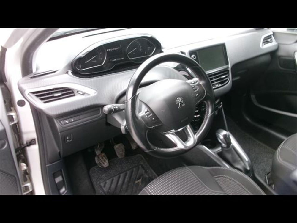 Peugeot 208 usata a Firenze (4)