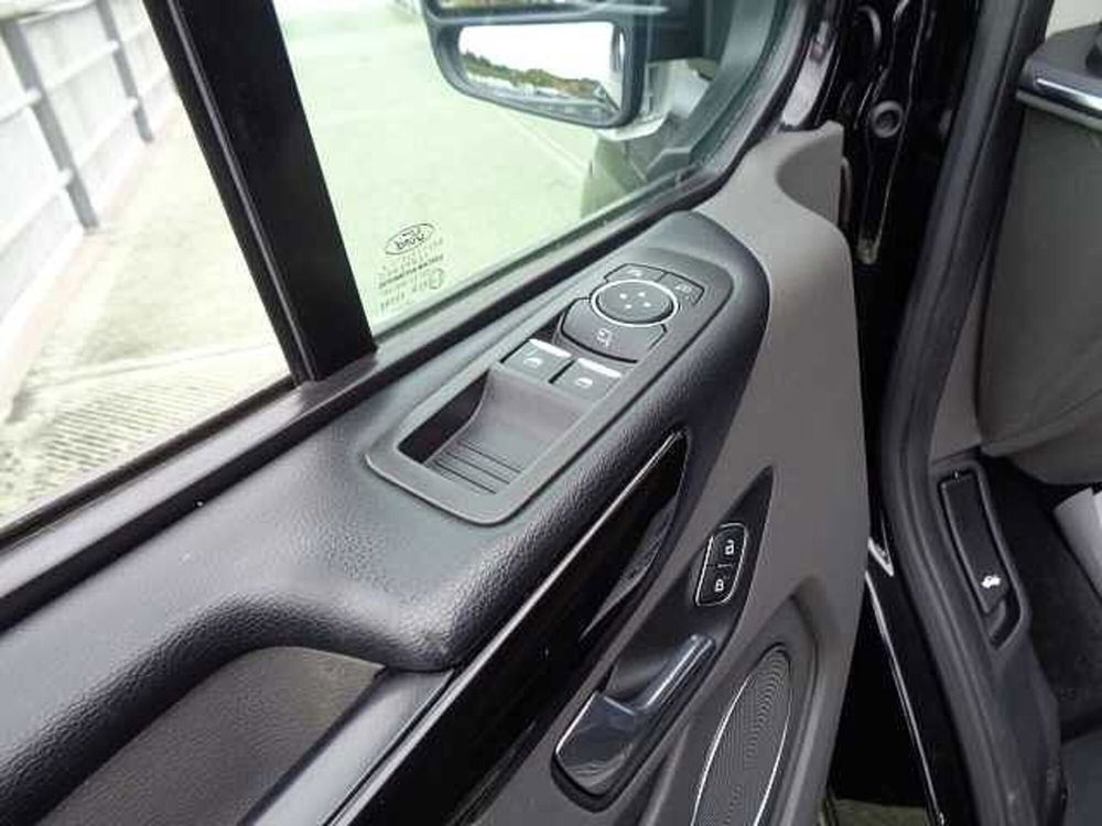 Ford Tourneo Custom usata a Treviso (7)