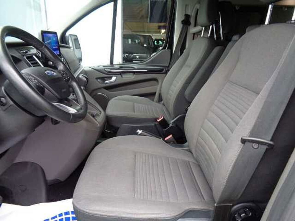 Ford Tourneo Custom usata a Treviso (8)