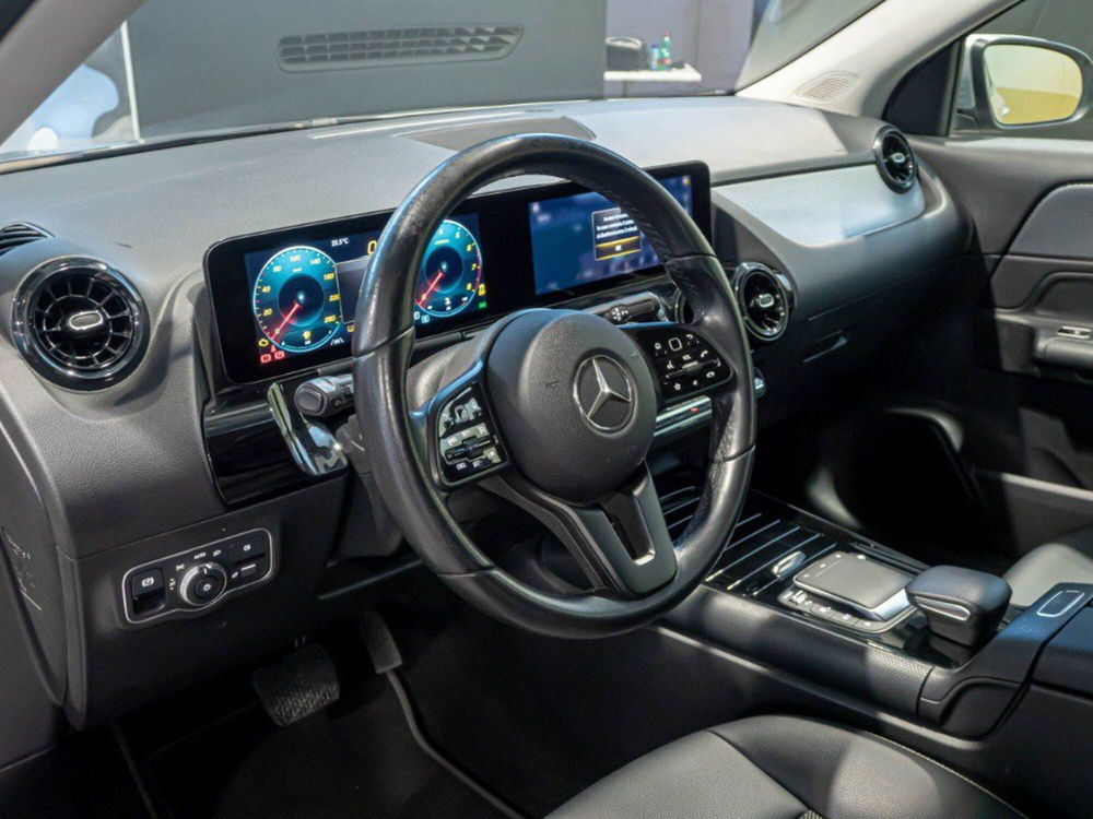 Mercedes-Benz GLA SUV usata a Ancona (12)