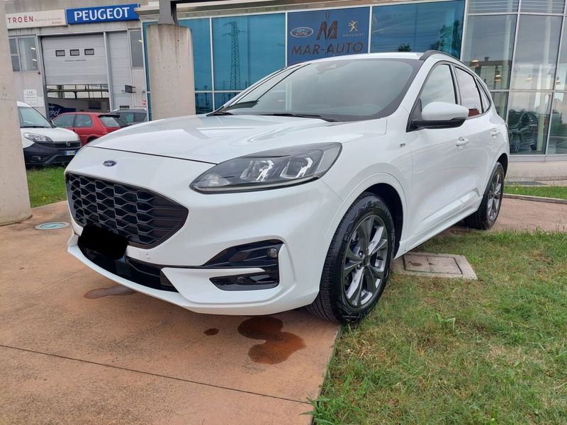 Ford Kuga 1.5 EcoBoost 150 CV 2WD ST-Line  del 2021 usata a Montebelluna