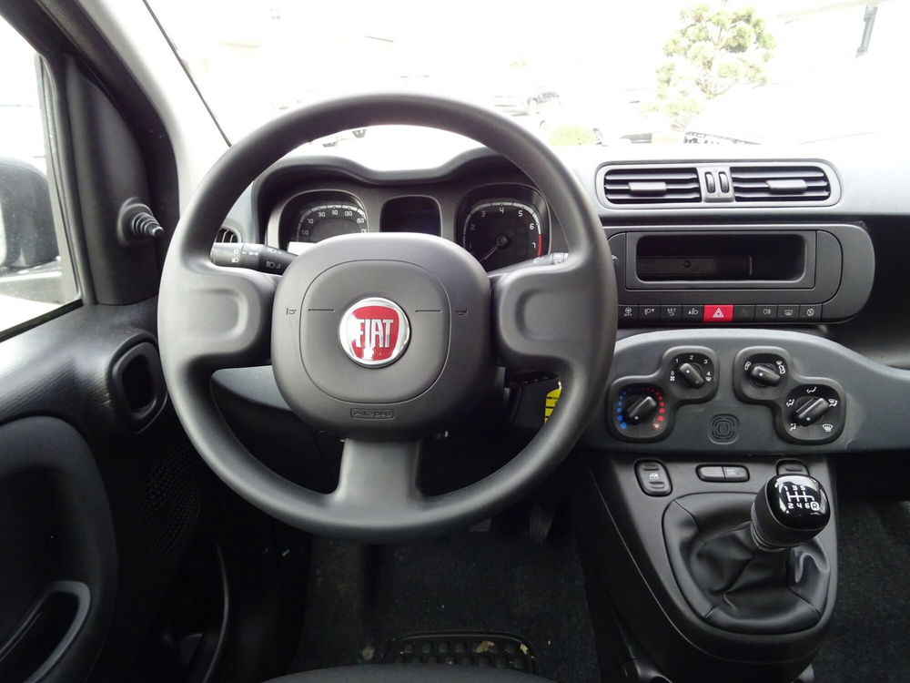 Fiat Panda Cross nuova a Venezia (12)