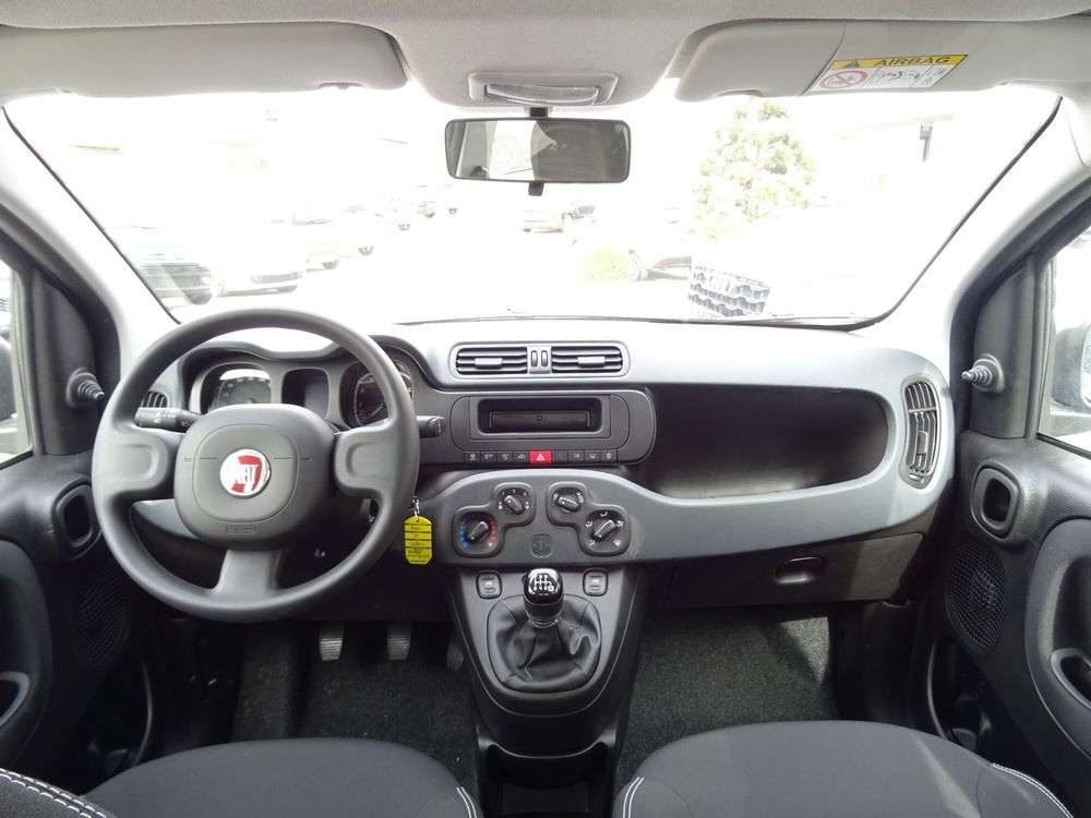 Fiat Panda Cross nuova a Venezia (9)